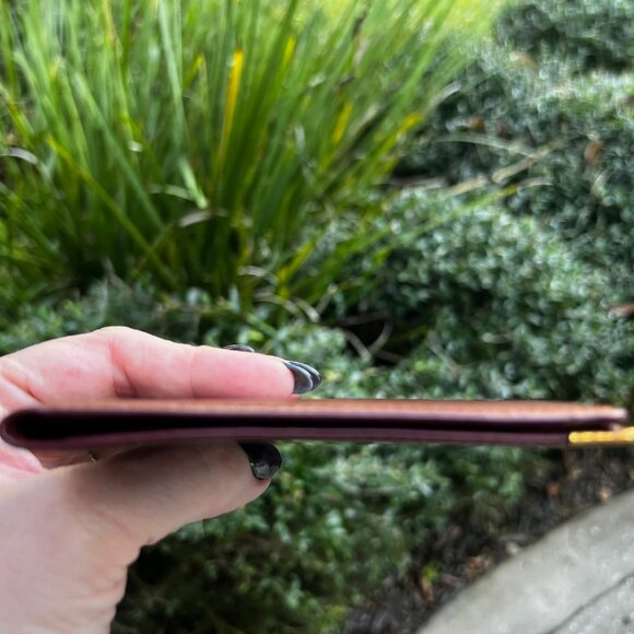 Cartier Les Must Bordeaux Leather Passport Wallet Embossed Logo, Gold Corners - Picture 9 of 11